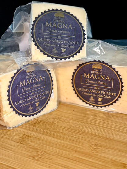 Queso Añejo Picante